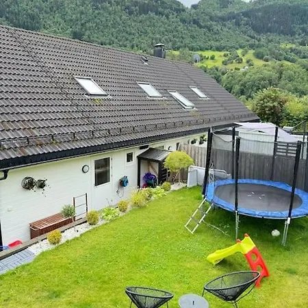 Family Friendly Leilighet
